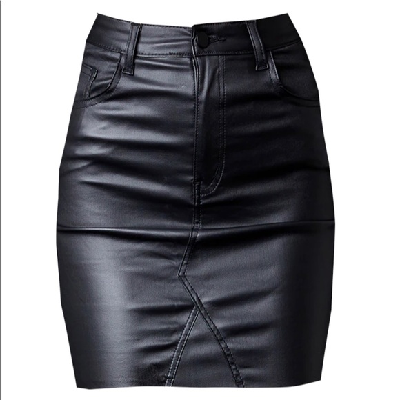 Black Coated Mini Skirt - Picture 4 of 6